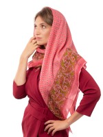 Розовый платок из кашемира и шелка с разноцветным принтом