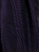 Темно-синий палантин из кашемира и шелка с узором